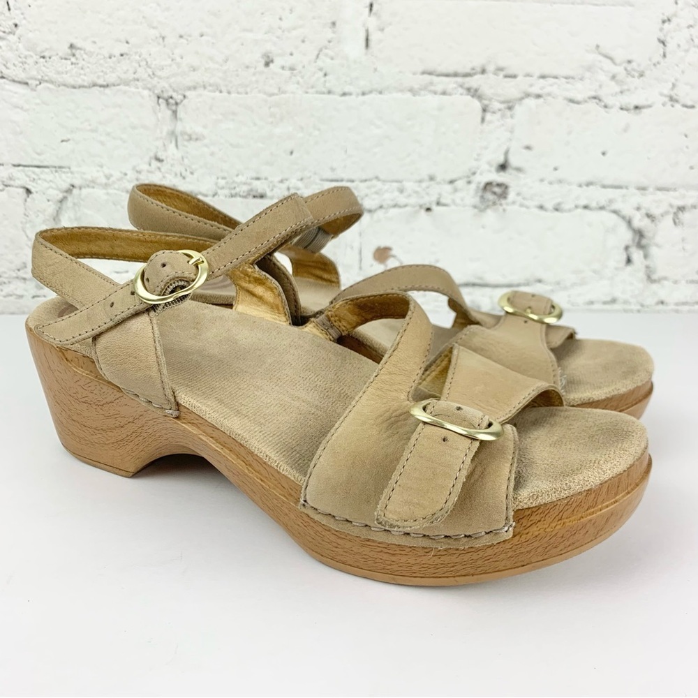Dansko Sandi Beige Brown Leather Strappy Sandal Clog Faux Wood Heels 40
